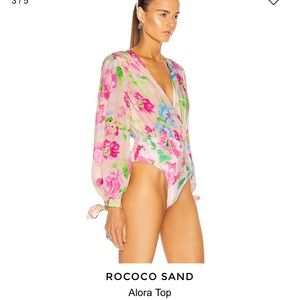 Rococo Sand Alora top